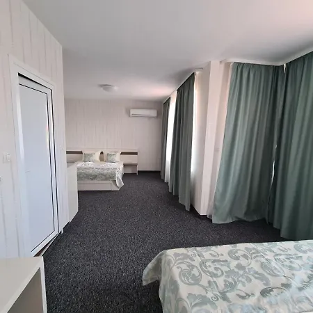 Yanevi Guest house